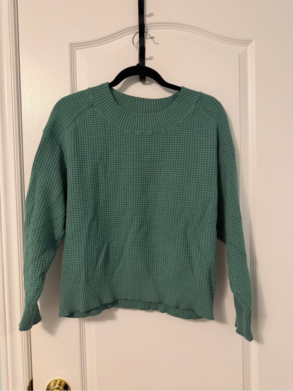 Joe Fresh Green Waffle Knit Women's Sweater Size Large - Picture 2 of 3
